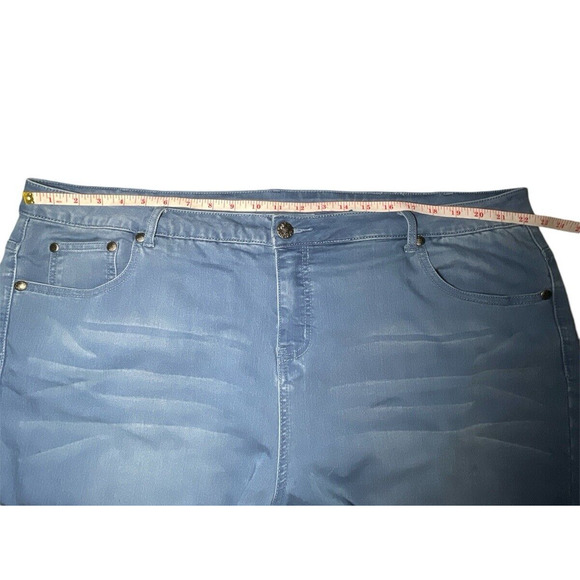 Soft Surroundings Womens Denim Skinny Jeans Zip Fly Light Wash 5 Pocket Size 22W - Picture 7 of 11